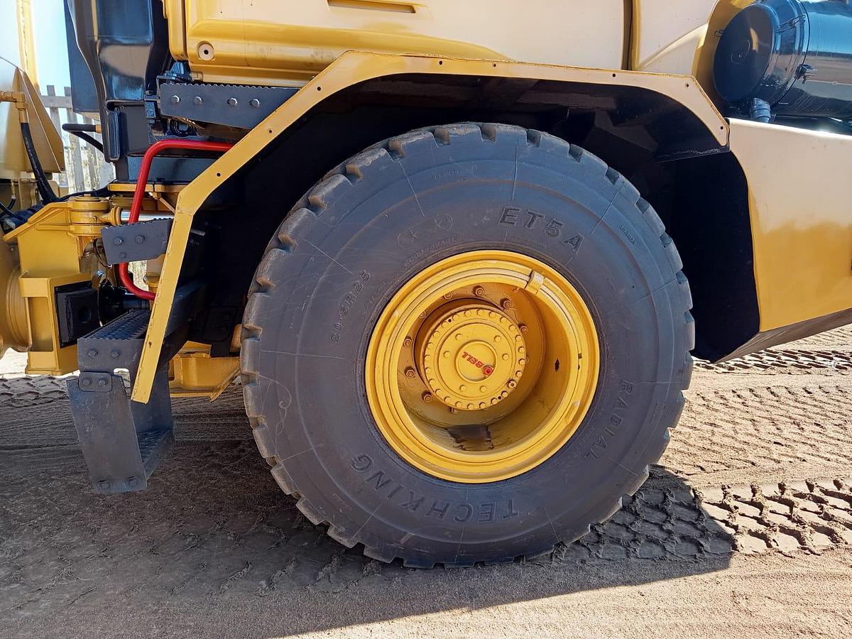 Used BELL B18D ARTICULATED WATER TANKER