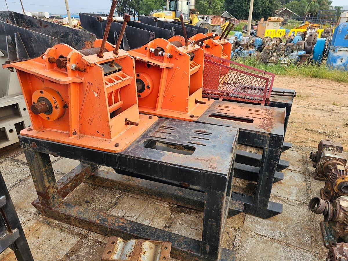 Used  JAW CRUSHER