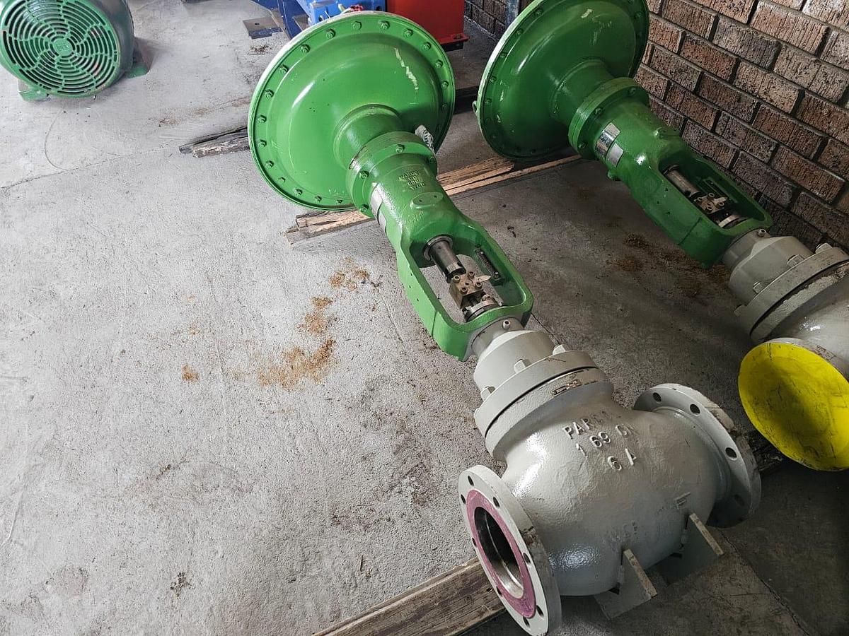 Used VEGA CONTROL VALVE 1-6940