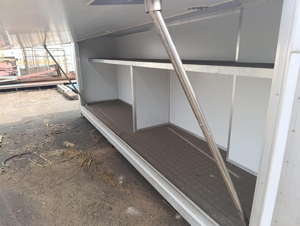 Used UD TRUCK FRIDGE WITH FOUR (4) SEPERATE FRIDGE COMPARTMENTS - GOOD CONDITION