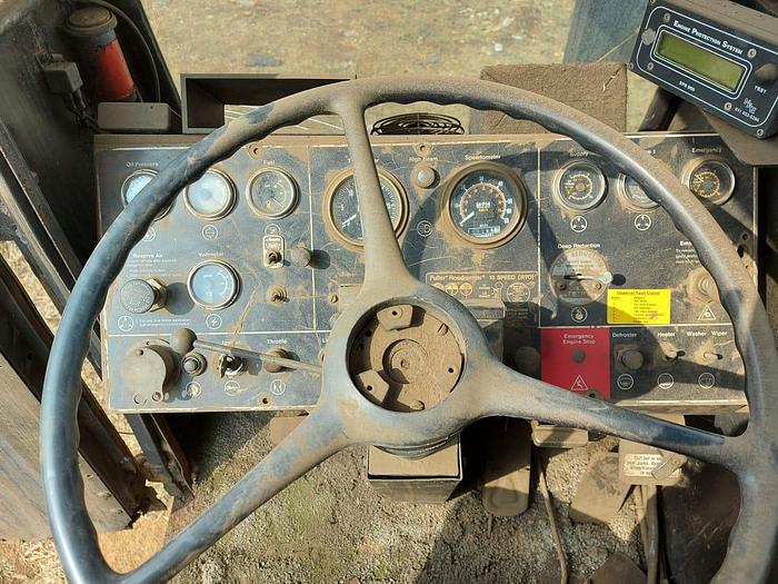 Used LINK BELT 140 TON LATTICE BOOM CRANE (NON-RUNNER)