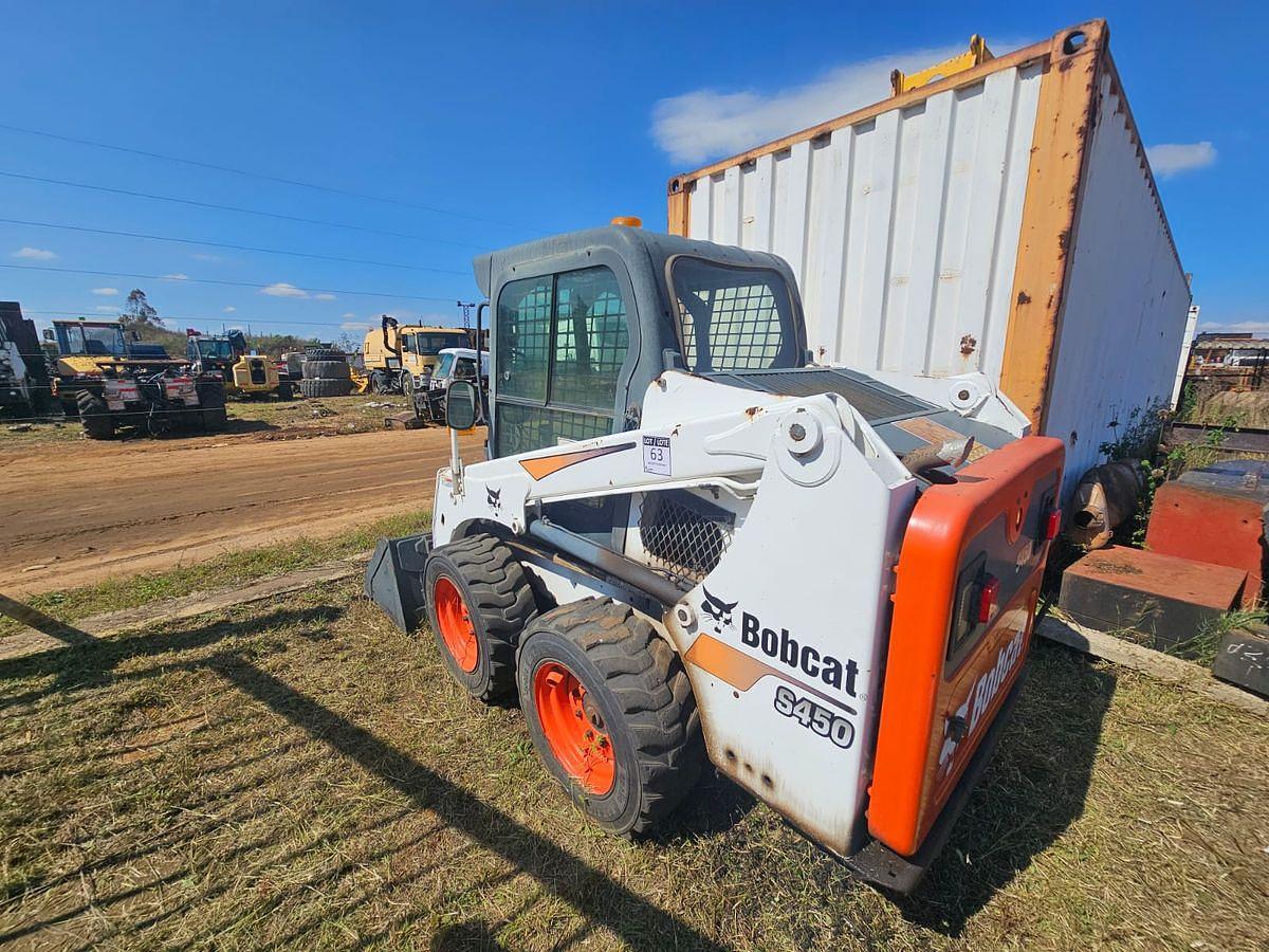 Used BOBCAT S450 SKID STEER LOADER (HARNASS NOT INCLUDED)