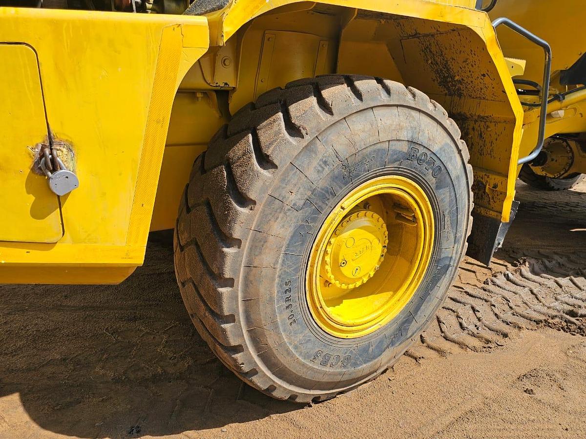 Used BELL B20D 6X4 ARTICULATED DUMP TRUCK