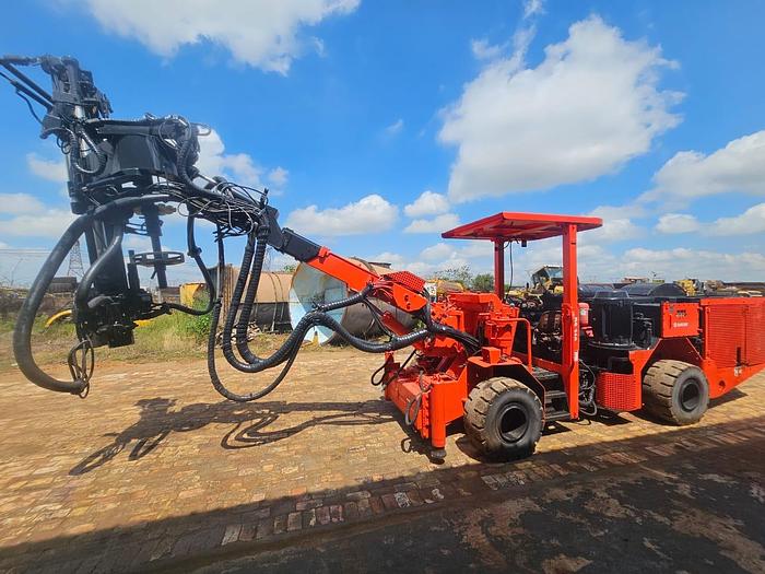 Used SANDVIK DS310 ROCK ROOF BOLTER