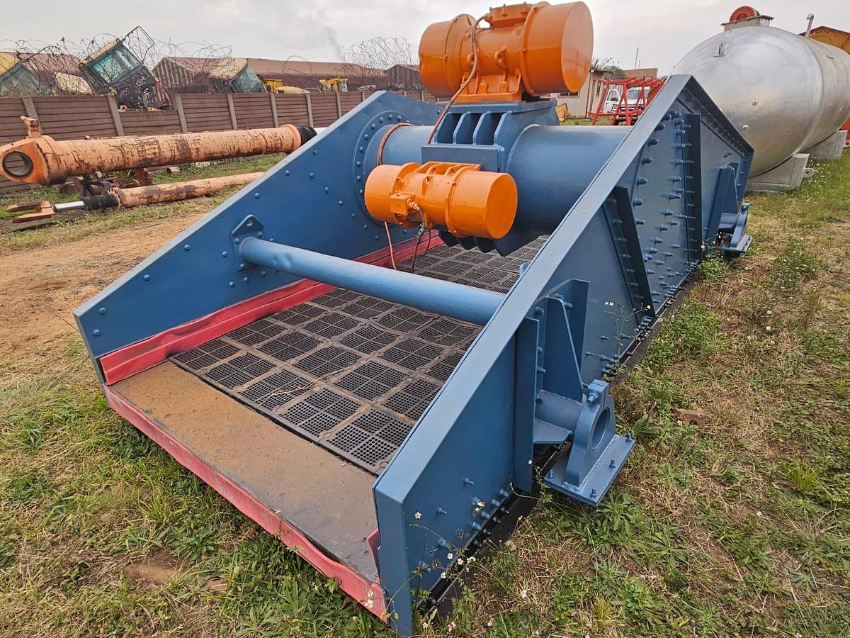 Used SINGLE DECK 6 X 13 SCREEN