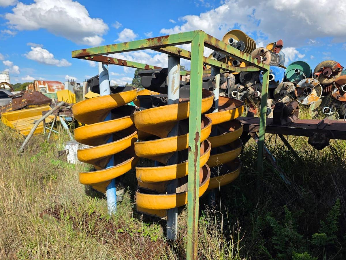 Used 1,5M X 1,6M SPIRAL (USED)