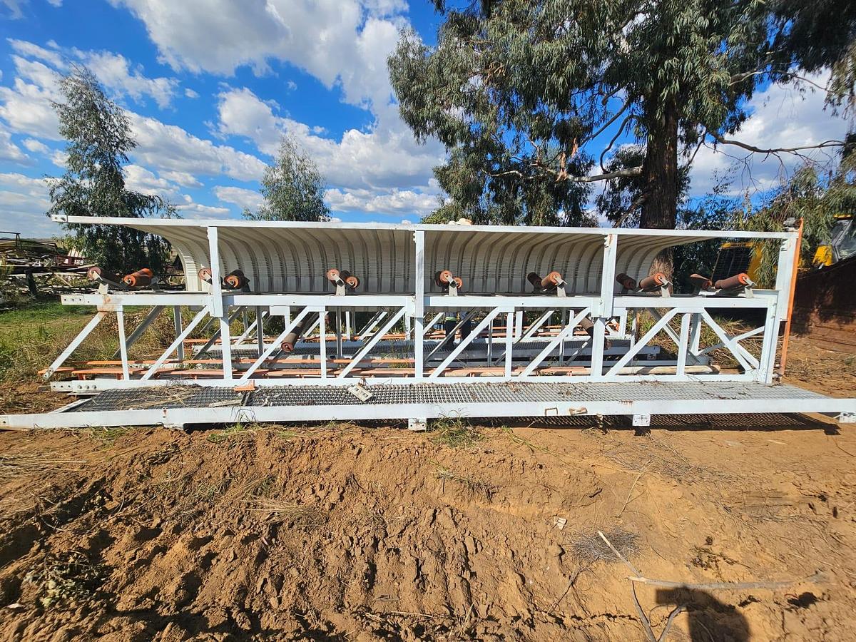 Used 1050 MM CONVEYOR STRUCTURE WITH ROOF