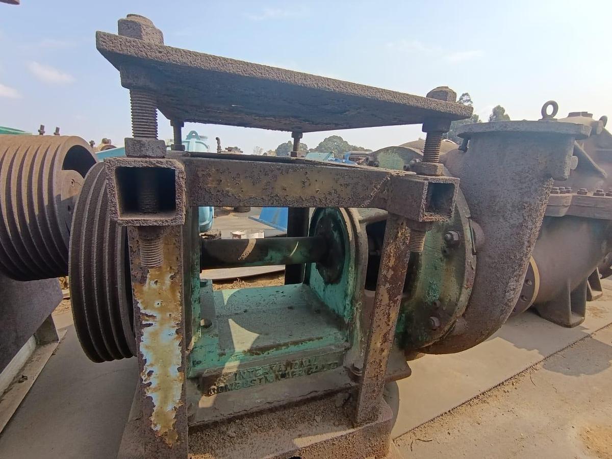 Used VACSEAL 8X6 PUMP