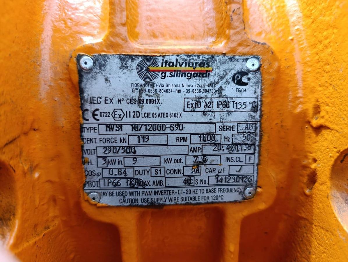 Used 7.5KW VIBRATING MOTOR (USED)