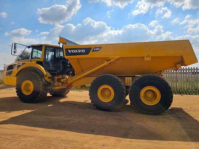 Used VOLVO A40F ARTICULATED HAULER (RUNNER) for Sale in Emalahleni ...