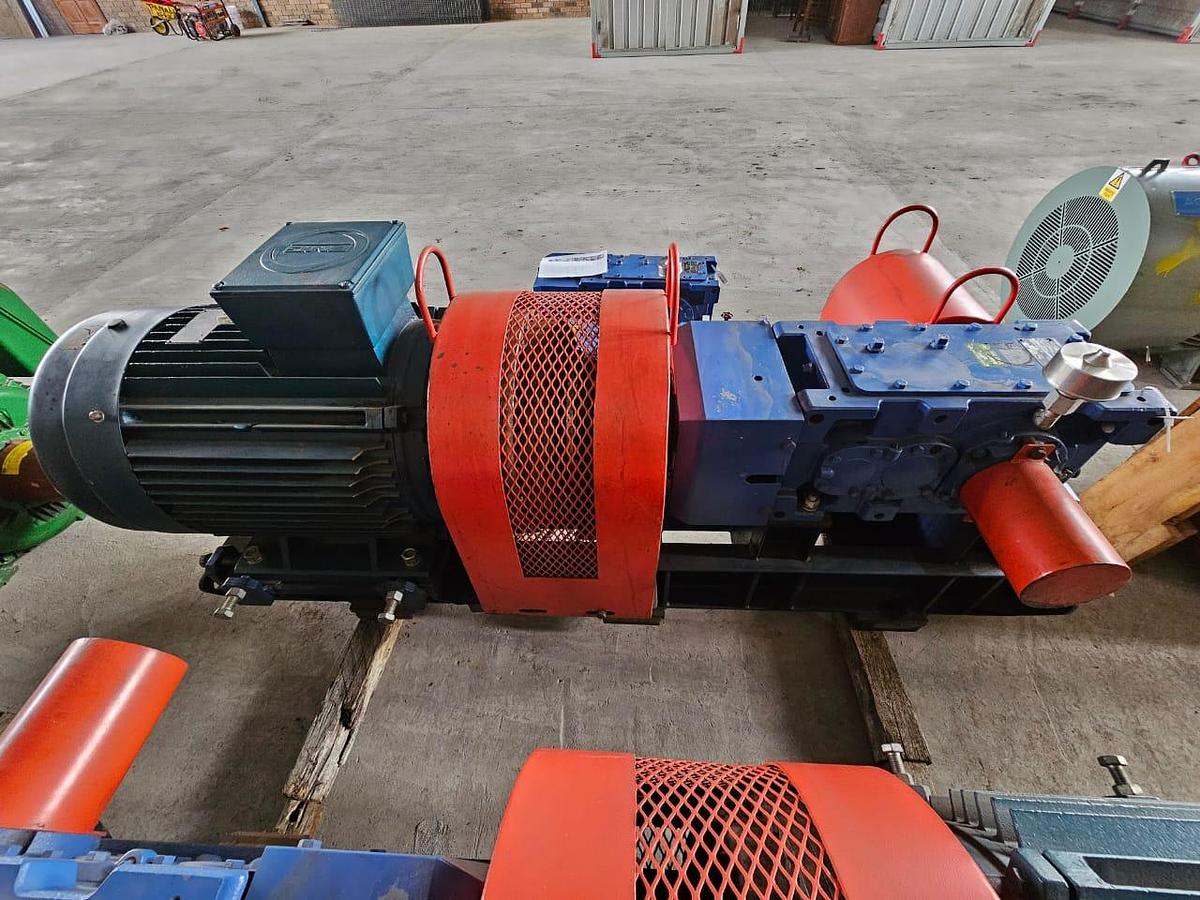 Used 55 KW BMG POWER PACK
