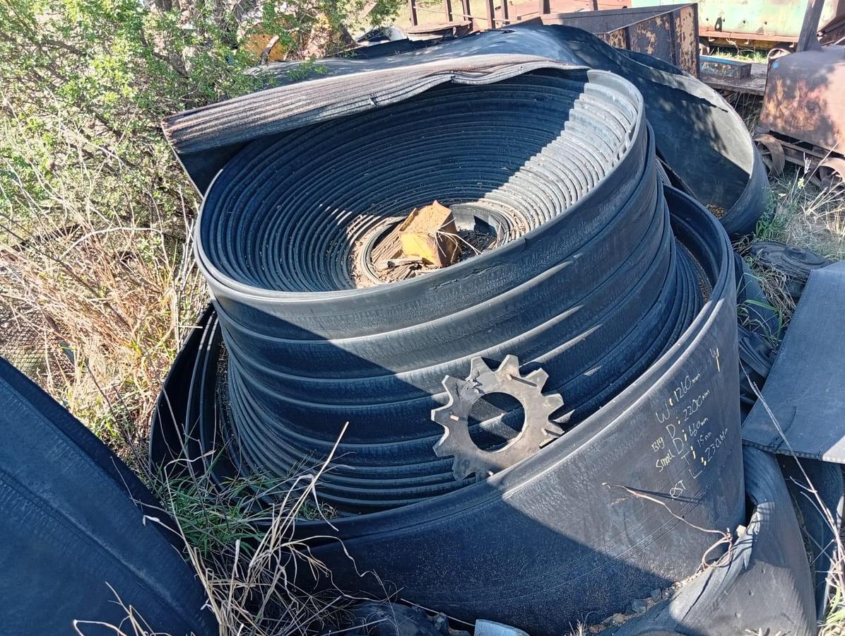 Used 1260MM STEELCORE CONVEYOR BELT