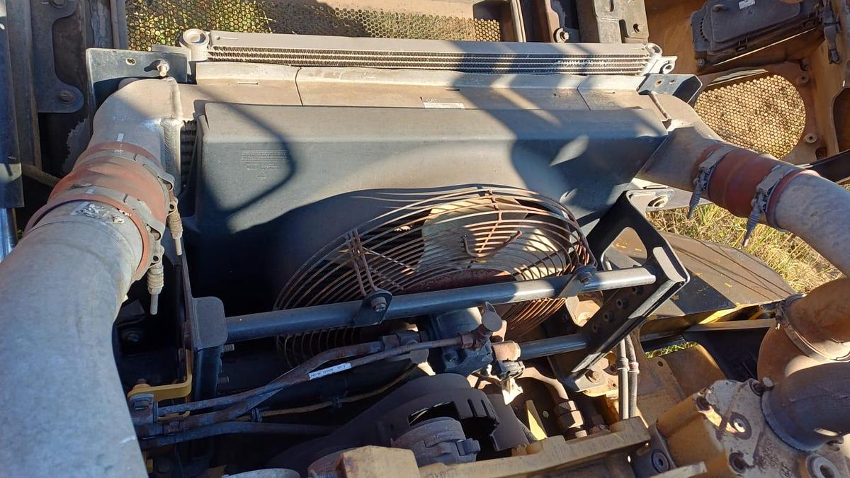 Used CAT 730C2 (STRIPPING FOR SPARES)