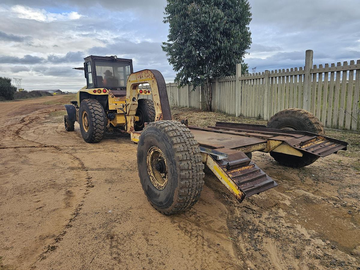 Used BELL TRACTOR WITH TRAILER