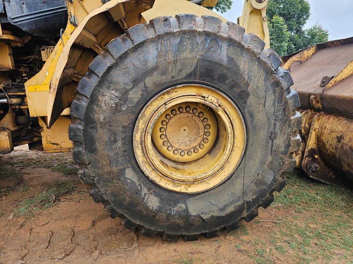 Used CATERPILLAR 966H FRONT END LOADER