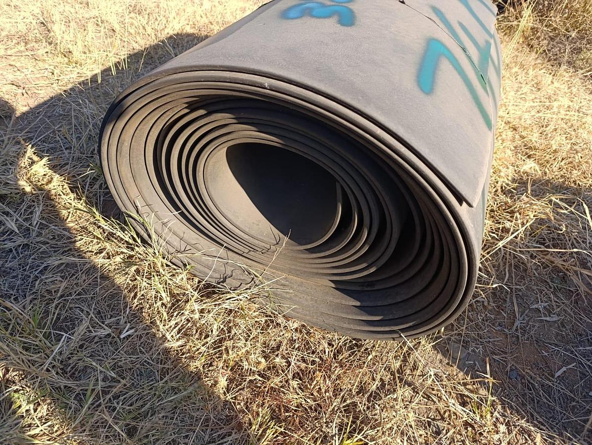 Used PLY BELT 740MM