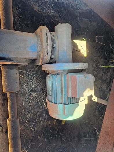 Used INDUSTRIAL WELDER UNIT