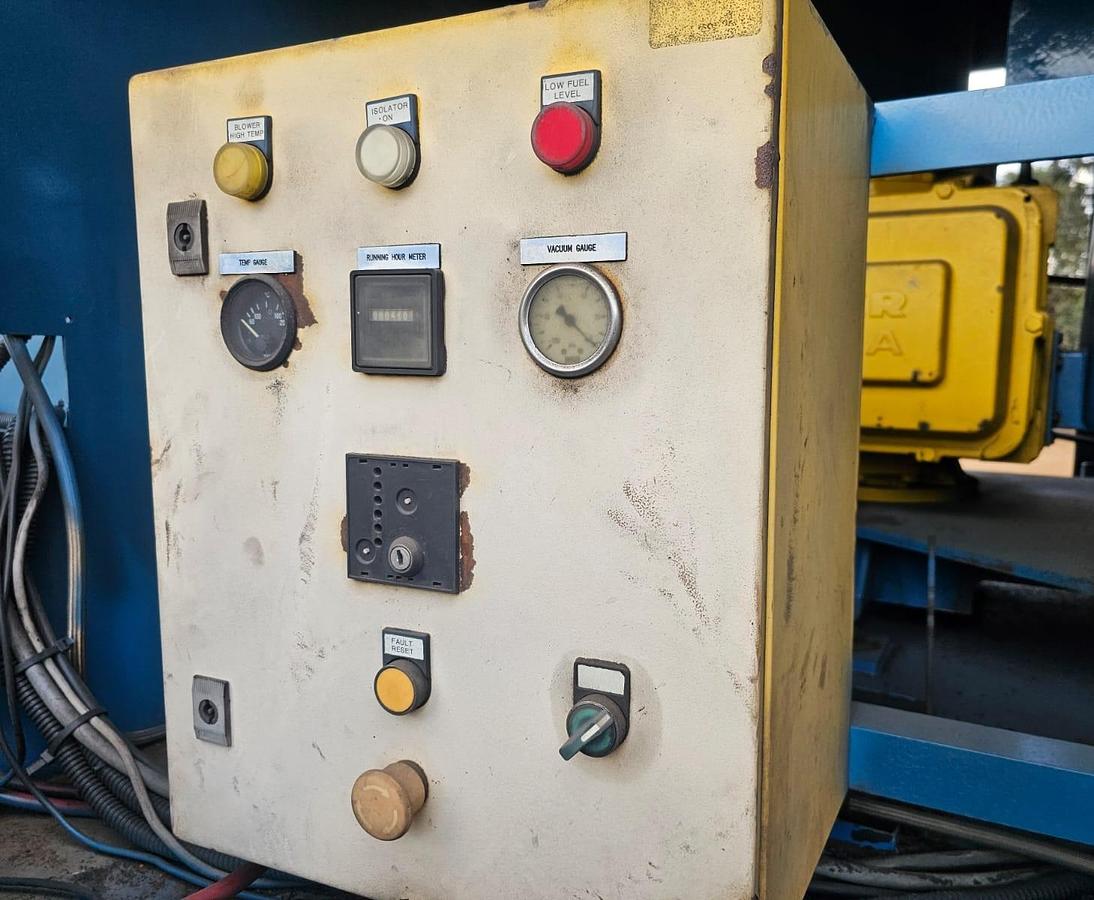 Used KAESER OMEGA MOBILE VACUUM UNIT - OPERATIONAL