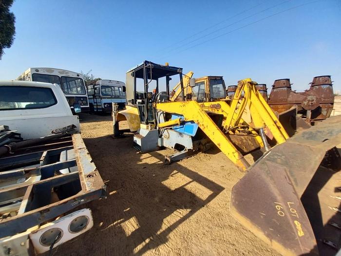 Used FERMEC 860 TLB (STRIPPED) (NON-RUNNER)