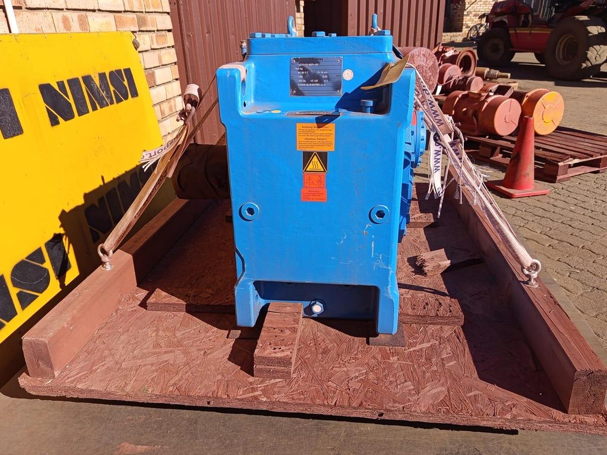 Used SIEMENS GEARBOX 96KW 42L
