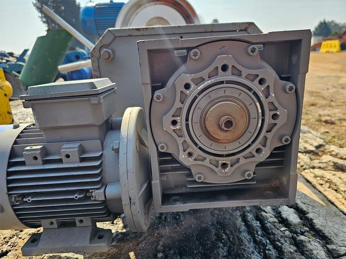 Used SINGLE DRUM WINCH WITH MOTOR