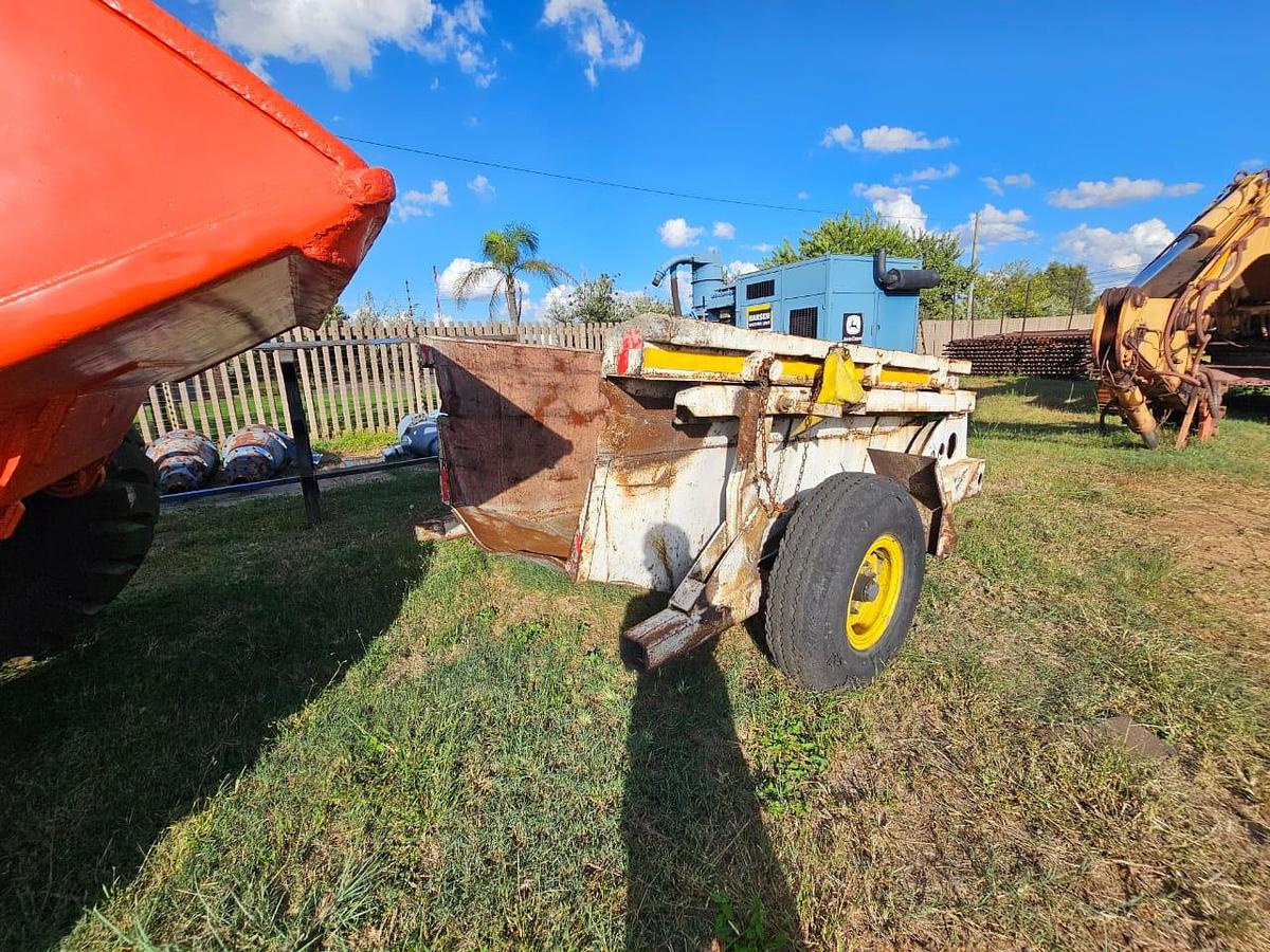 Used BIN TRAILER