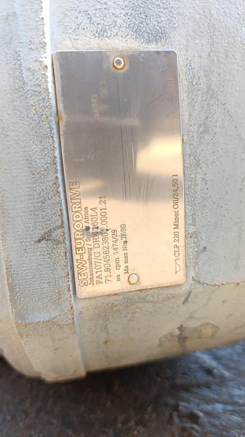 Used 13KW MOTOR WITH GEARBOX