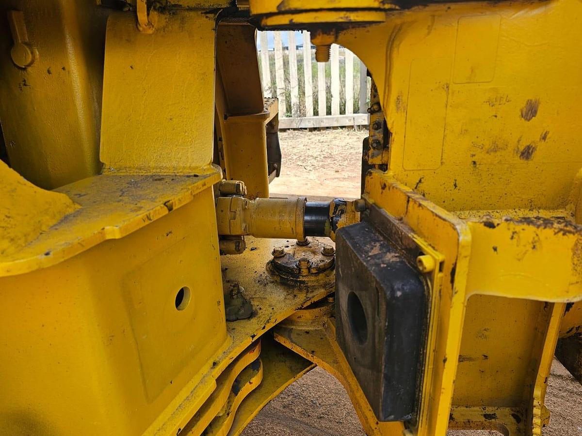 Used BELL B20D 6X4 ARTICULATED DUMP TRUCK