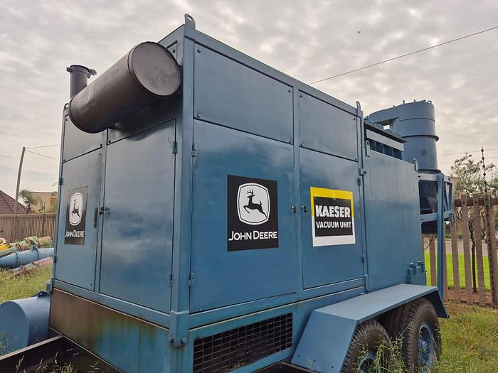 Used KAESER OMEGA VACUUM (RUNNER)