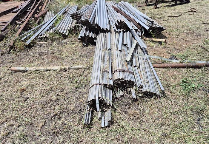 Used LIPPED CHANNELS (30MM X 1.3MM X 6M)