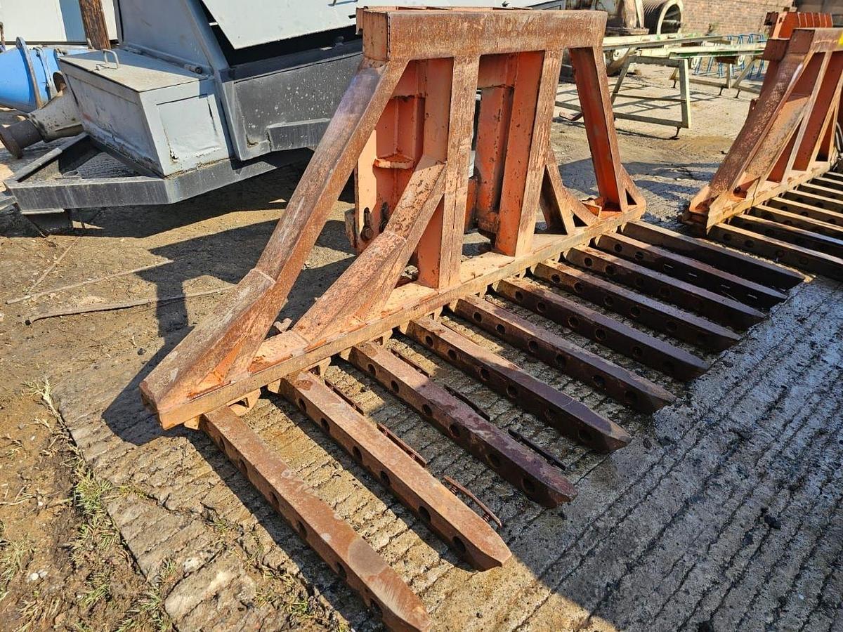 Used FORKLIFT ATTACHMENT