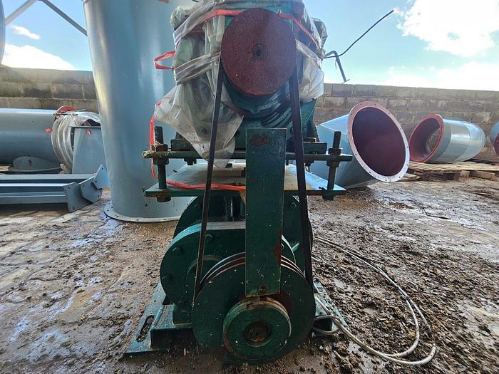 Used COMPLETE (BRAND NEW) 2024 VIBRATING FLUID BED DRYER UNIT, WITH FANS, OVEN, VIBRATORS, DUCTING, CYCLONES, CONTROL PANELS, SCREW FEEDERS, GEARBOXES & MOTORS