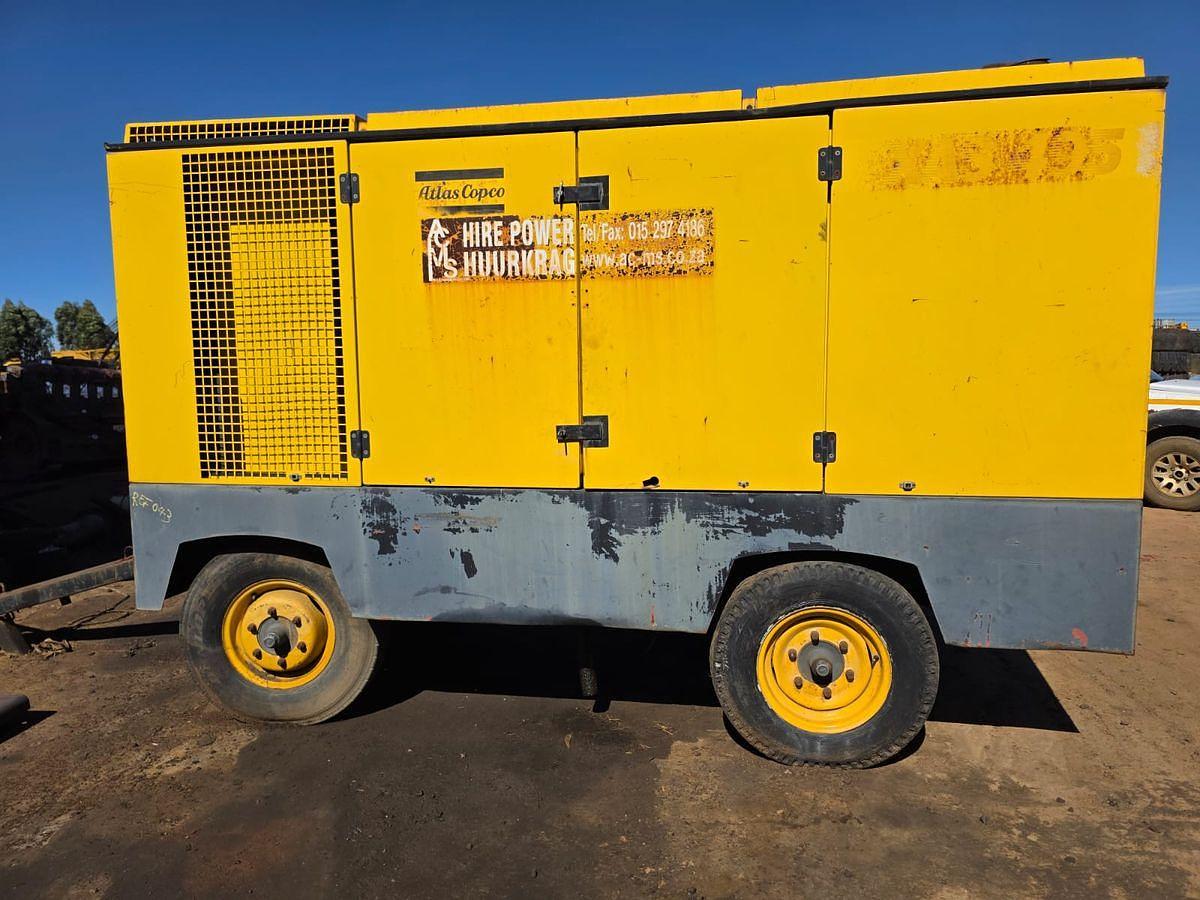 Used ATLAS COPCO XAS 495 MOBILE COMPRESSOR WITH MERCEDES BENZ ENGINE - INOPERABLE