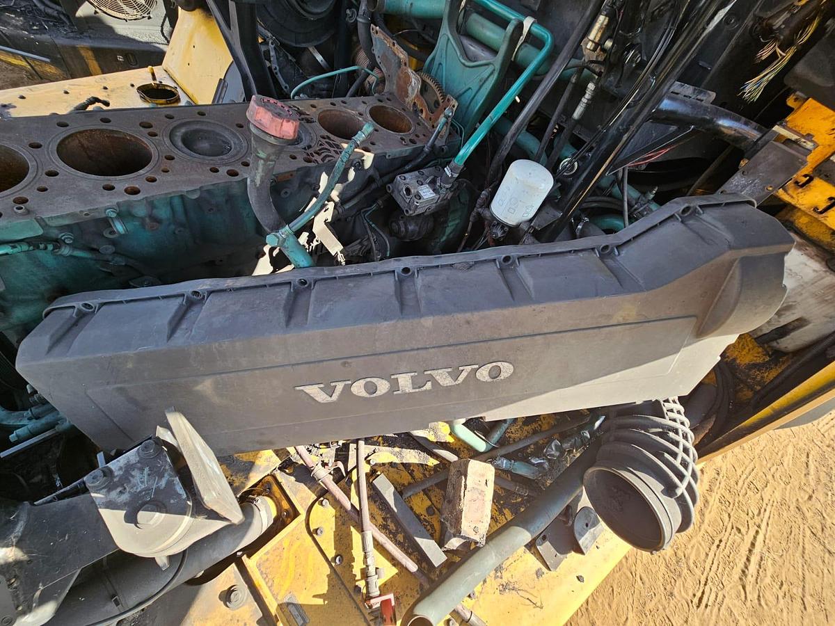 Used VOLVO A40F STRIPPING FOR SPARES