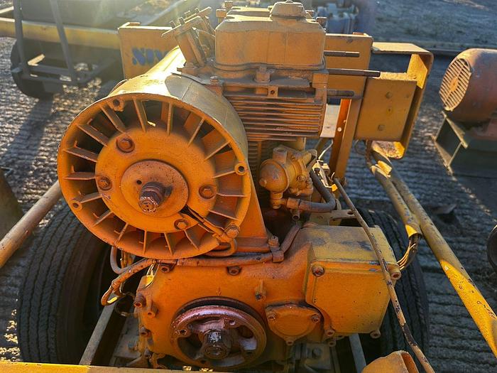 Used 4 CYLINDER DIESEL ENGINE ON TROLLEY (NOT TESTED)(INCOMPLETE)