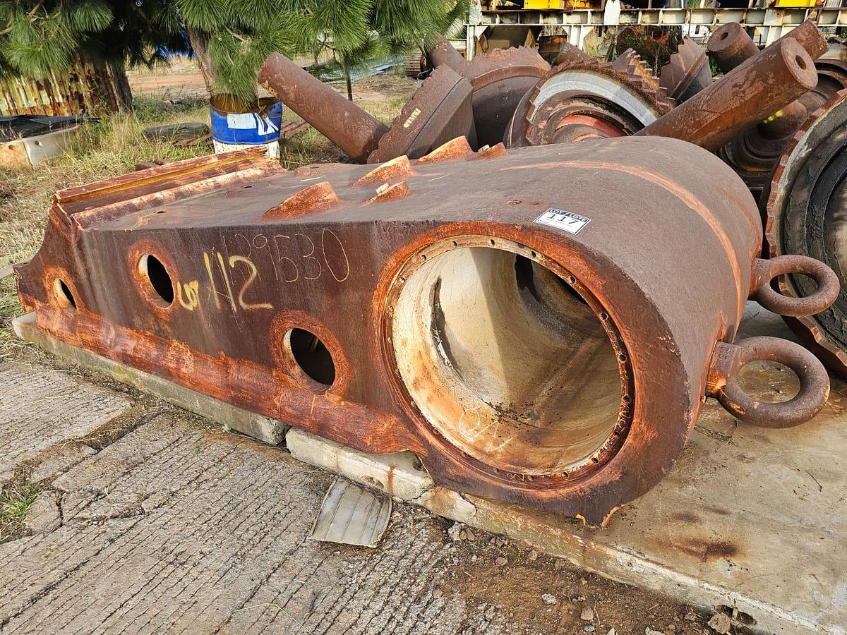 Used CRUSHER HAMMER