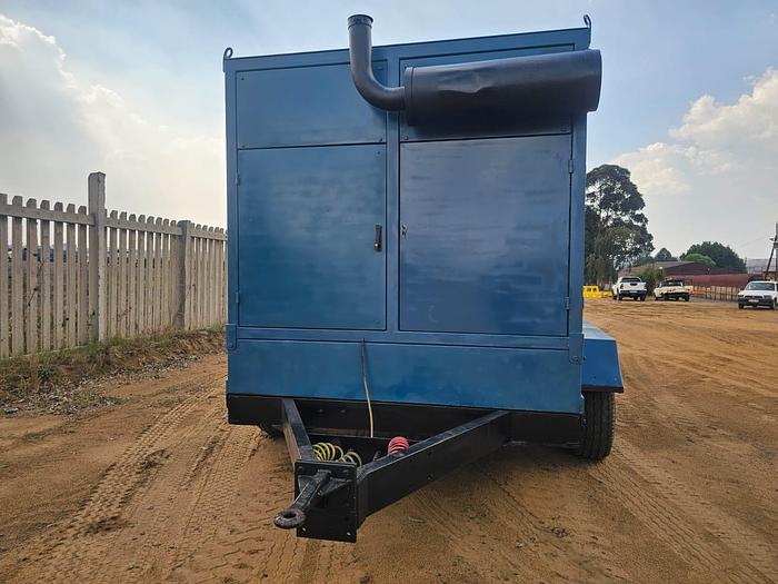 Used KAESER OMEGA VACUUM (RUNNER)