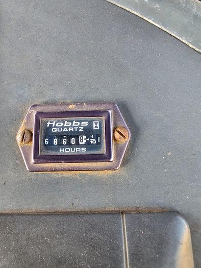 Used BELL TRACTOR (RUNNER)