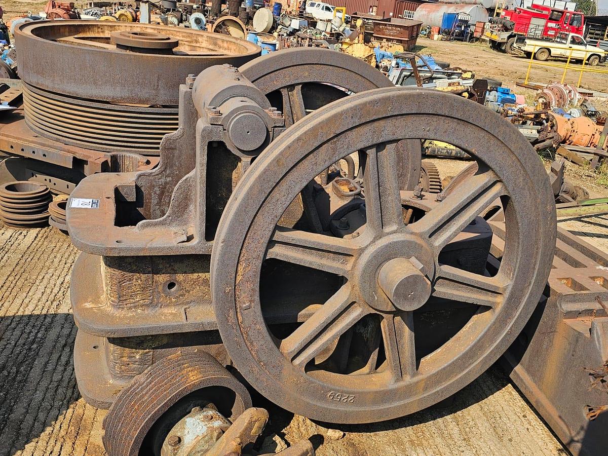 Used JAW CRUSHER FRAME