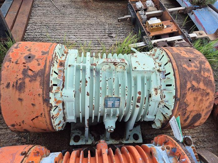 Used 11KW VIBRATING MOTOR