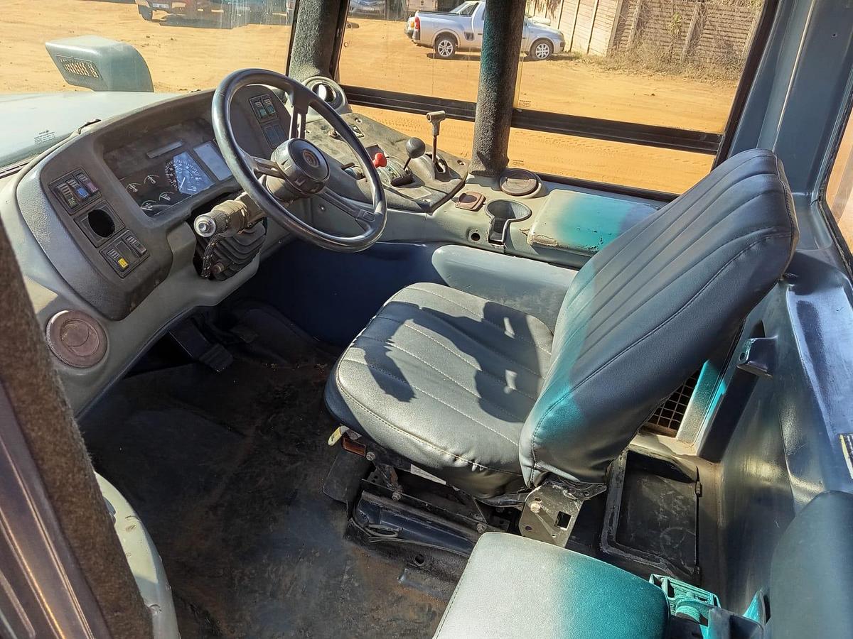 Used BELL B18D ARTICULATED WATER TANKER