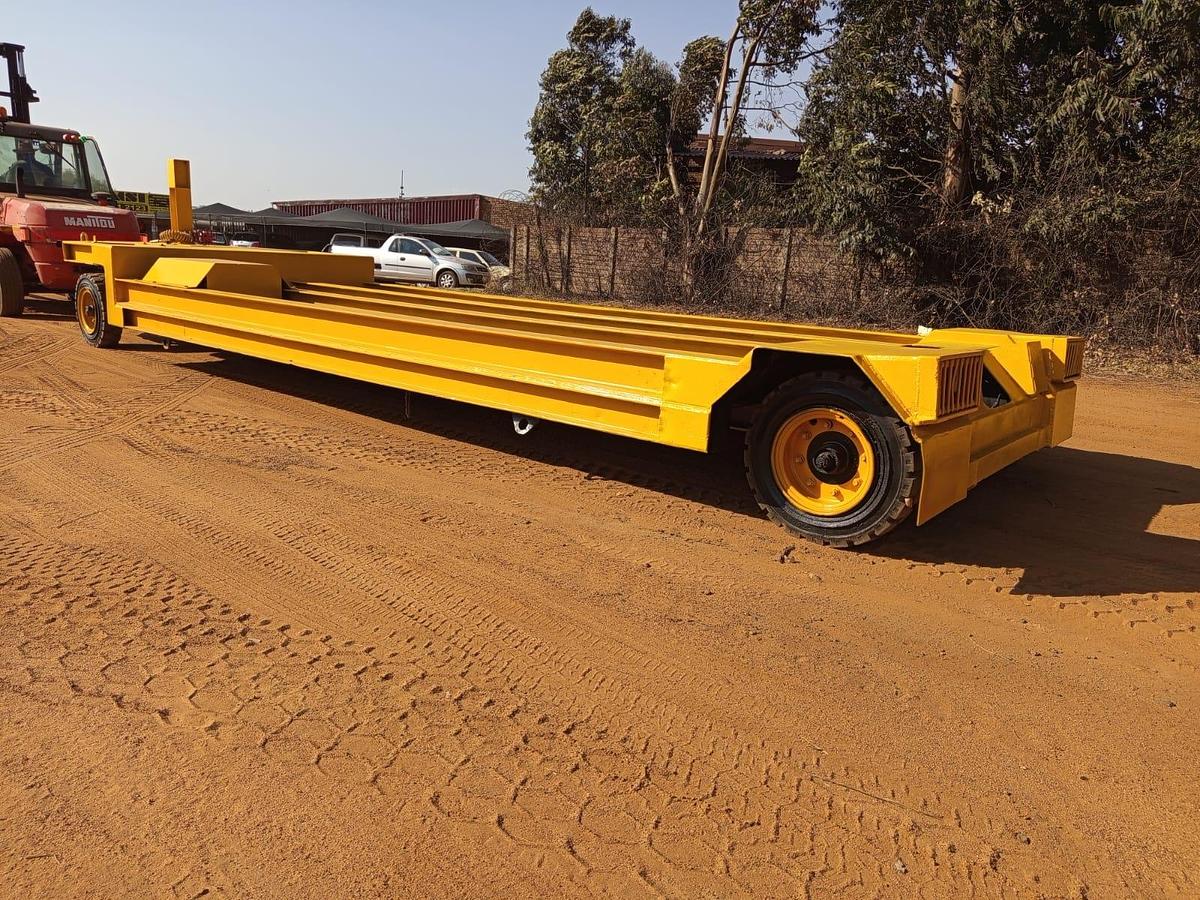 Used LOW BED TRAILER 2.5M X 8.35M (USED)