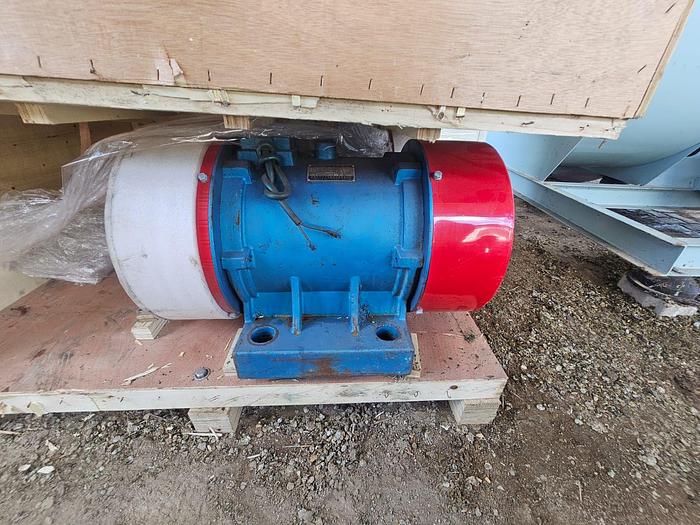 Used COMPLETE (BRAND NEW) 2024 VIBRATING FLUID BED DRYER UNIT, WITH FANS, OVEN, VIBRATORS, DUCTING, CYCLONES, CONTROL PANELS, SCREW FEEDERS, GEARBOXES & MOTORS