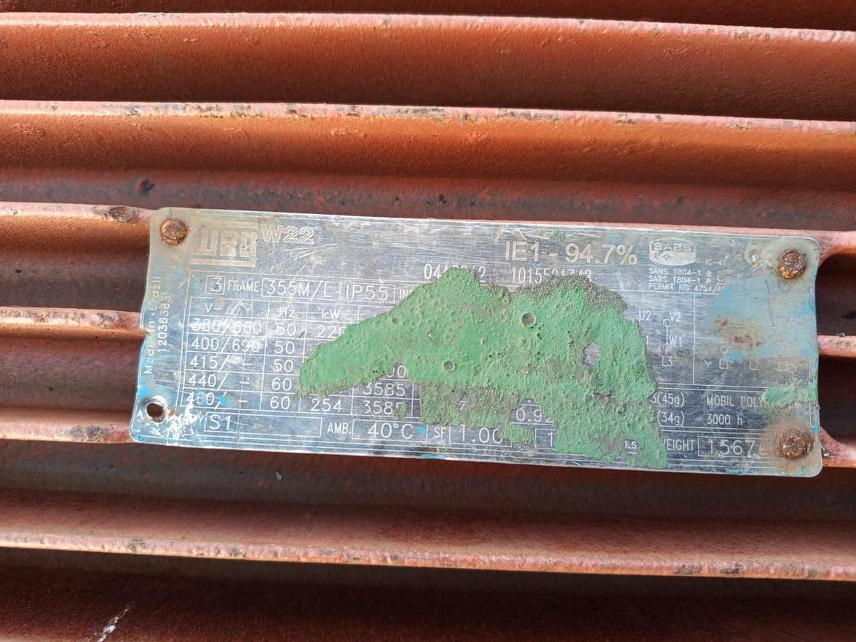 Used 220 KW INDUCTION MOTOR - USED CONDITION