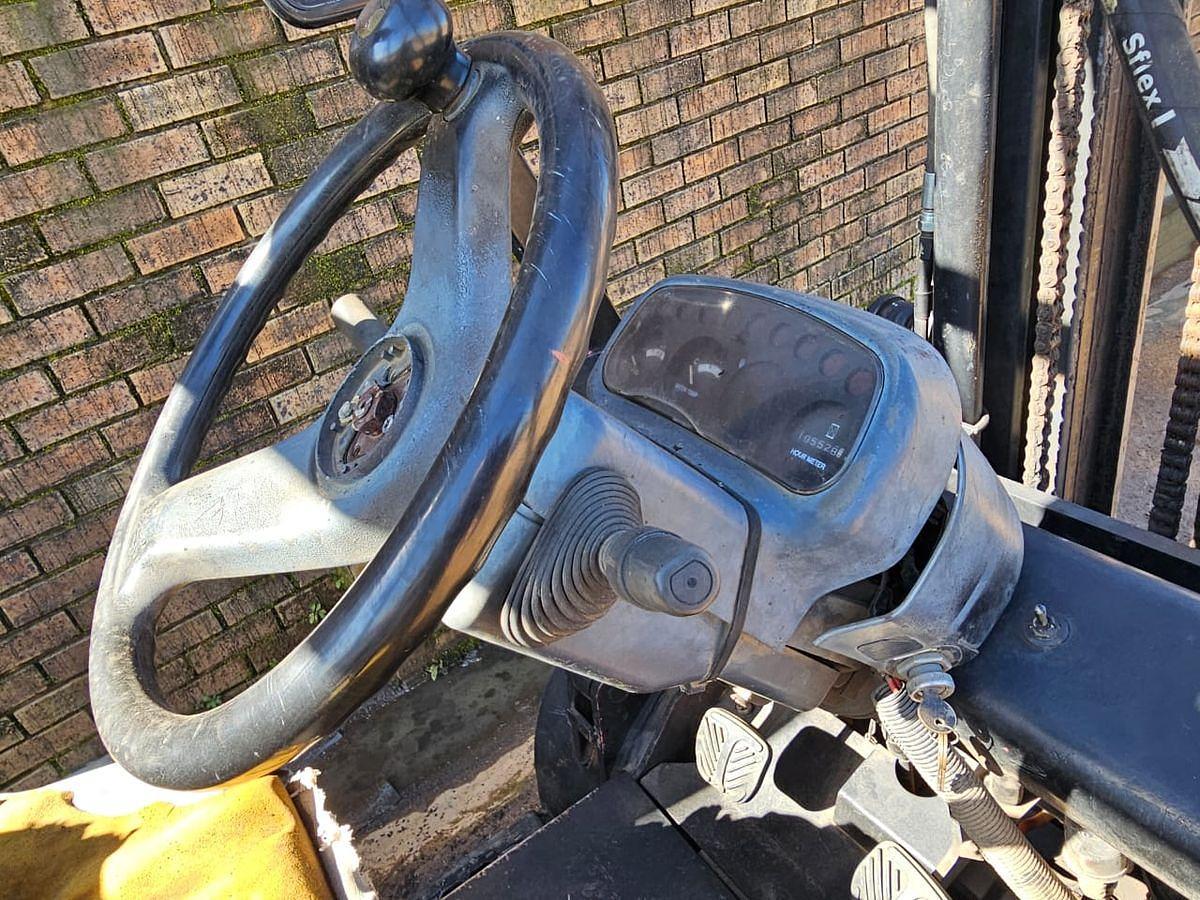 Used TCM FA 25D-J FORKLIFT - NEW TYRES RECOMMENDED