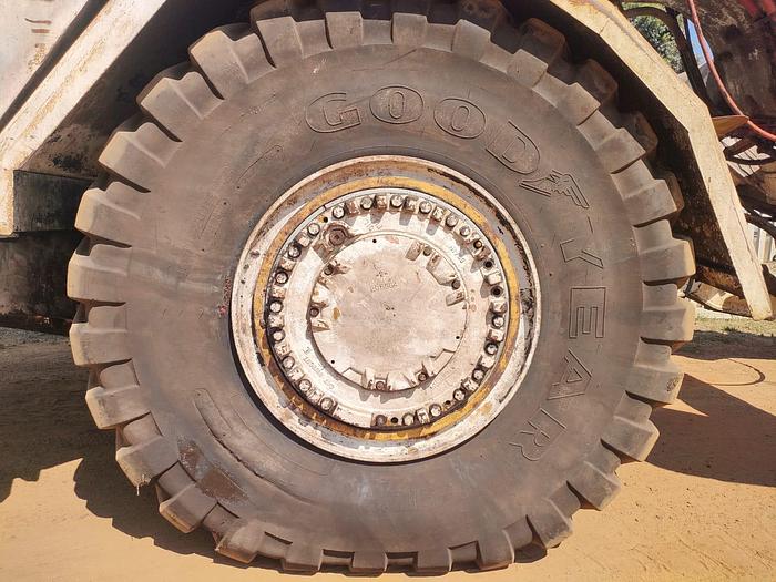 Used CATERPILLAR 621E KRESS SLAG POT CARRIER & TIPPER (RUNNER)