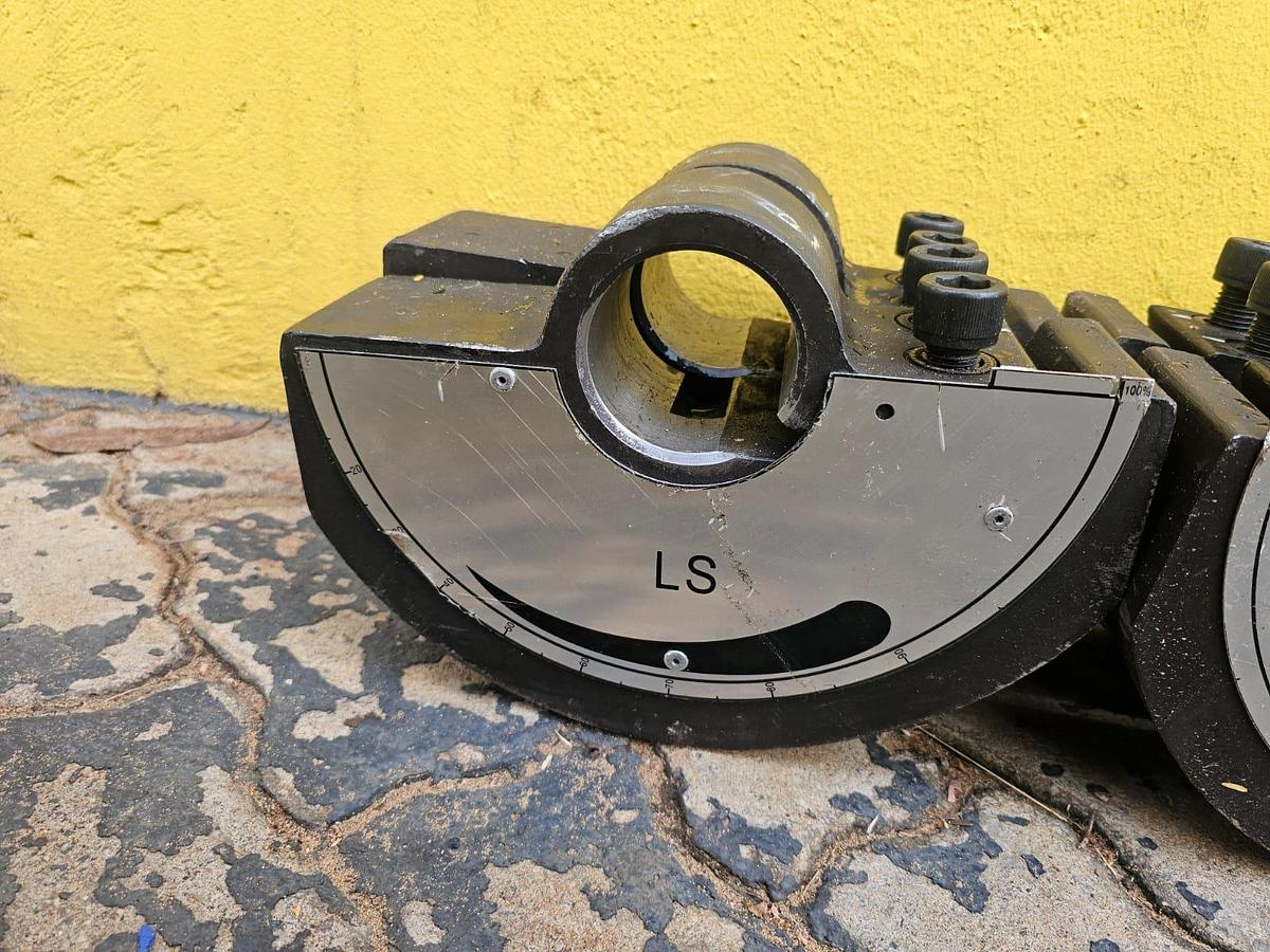 Used VIBRATING MOTORS WEIGHTS