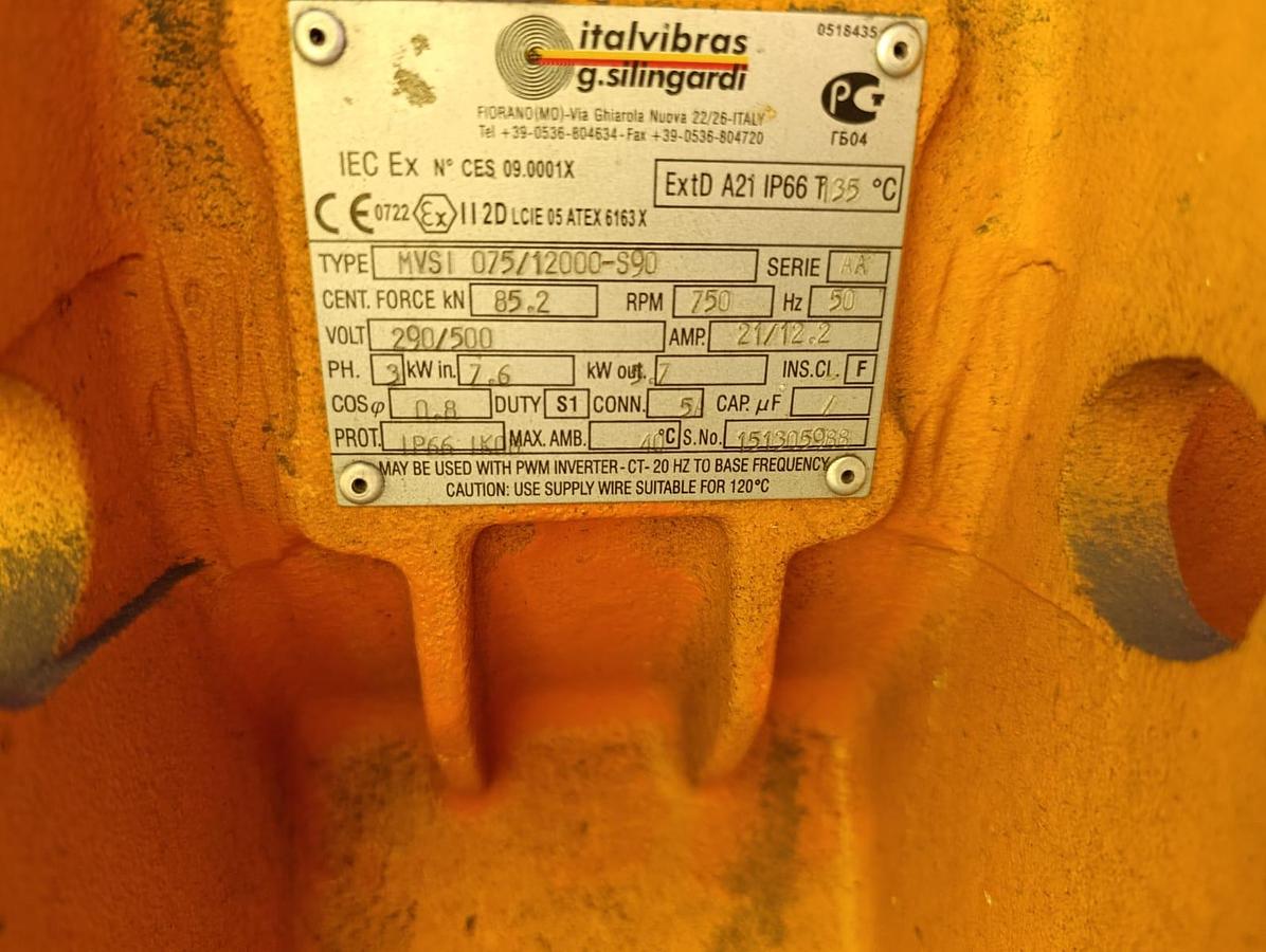 Used VIBRATING MOTOR 7.6KW