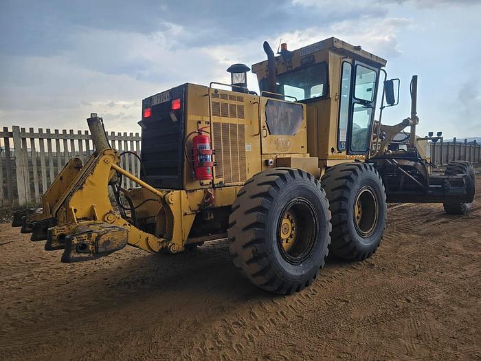 Used CATERPILLAR 140H GRADER (RUNNER)