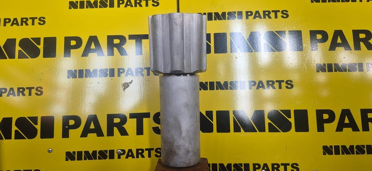 Used KOMATSU TRANSMISSION FILTER HOUSING (USED)